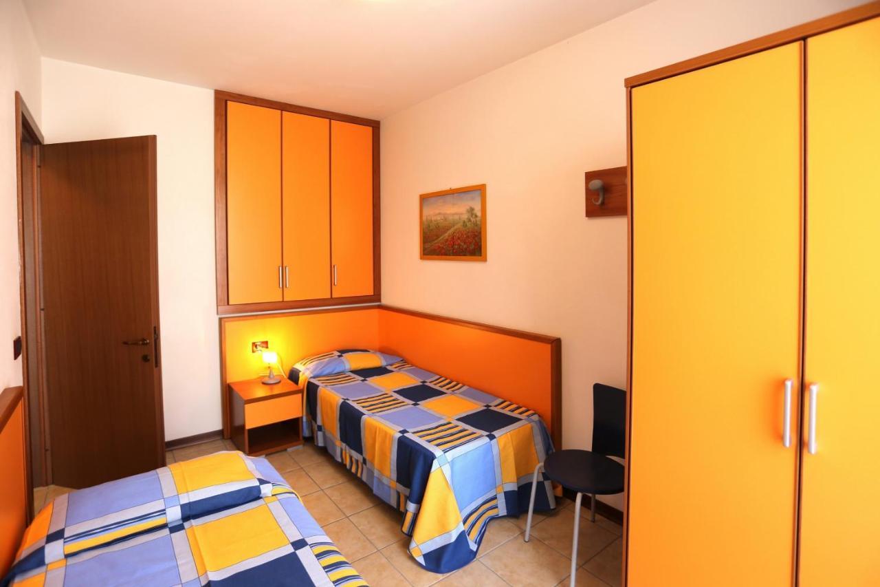 Quercia Lido Altanea Apartman Caorle Kültér fotó